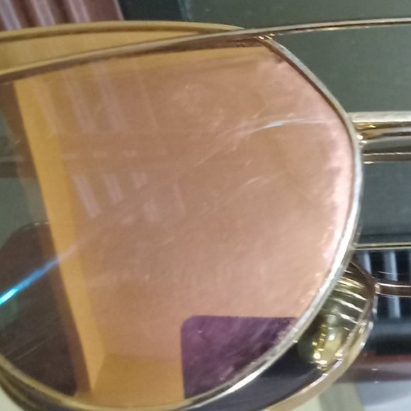 Pink Shades - Picture 2 of 3